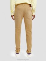 άνδρες το skim super slim fit βαμμένο με τζιν άμμος 0J8D580 είδη ένδυσης Scotch & Soda - Image 3