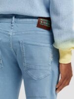 άνδρες το skim super slim fit βαμμένο με τζιν μπλε 0J8D581 είδη ένδυσης Scotch & Soda - Image 4