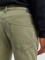 άνδρες το skim super slim fit βαμμένο με τζιν στρατιωτικό πράσινο 0J8D582 είδη ένδυσης Scotch & Soda - Image 7