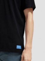 άνδρες T-shirt από οργανικό βαμβάκι με χαλαρή εφαρμογή μαύρος 0J8D453 είδη ένδυσης Scotch & Soda - Image 4